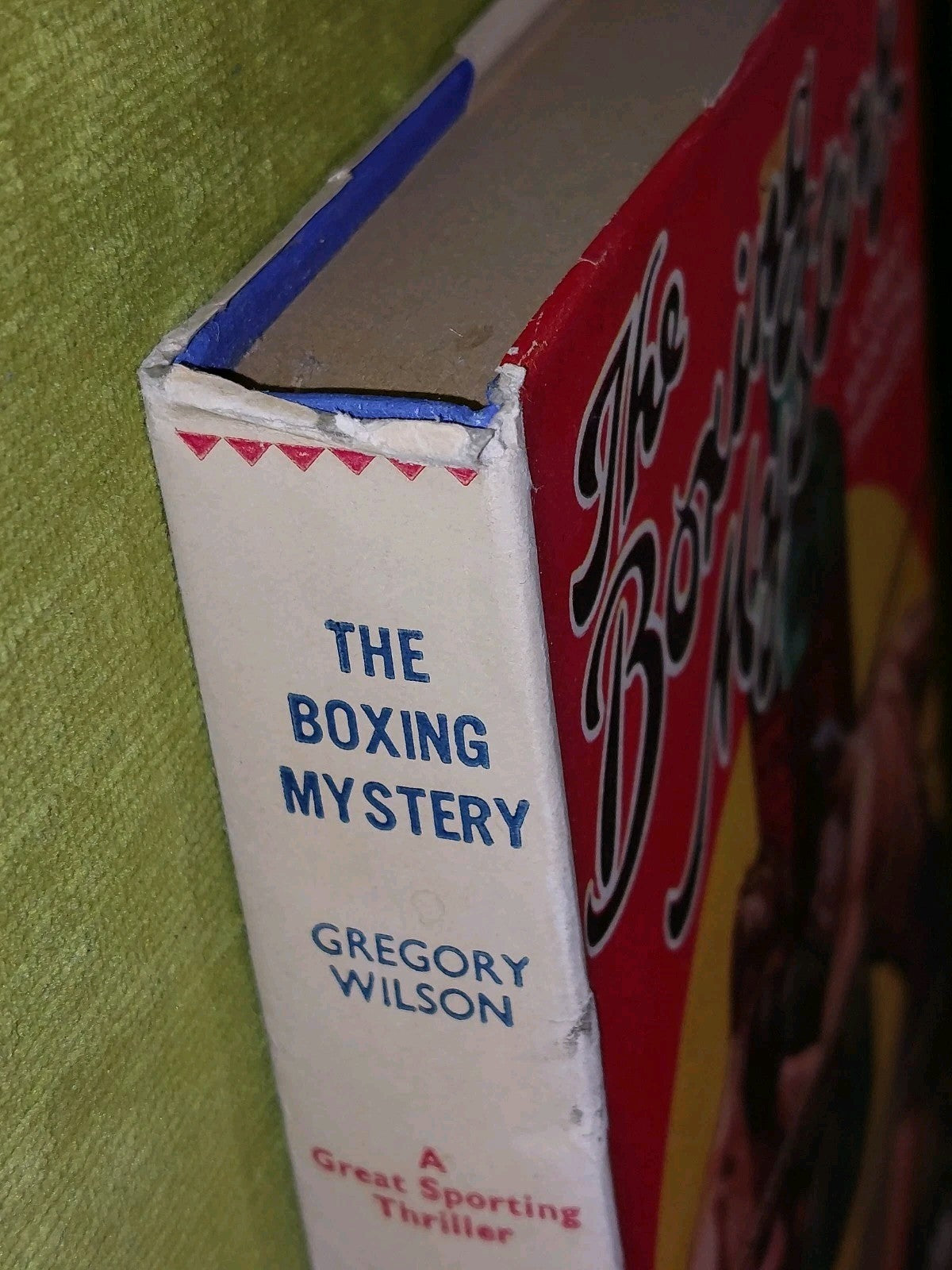 The Boxing Mystery by Gregory Wilson [Modern Publishing] HB/DJ Rare Crime Book2