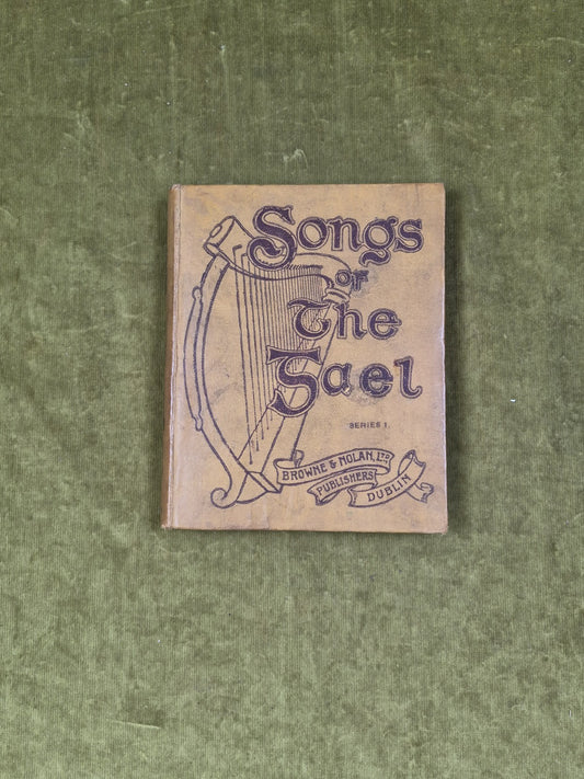 Songs of the Gael 1st Sers - An T-Atair Padruig Breathnach , Browne & Nolan 19220