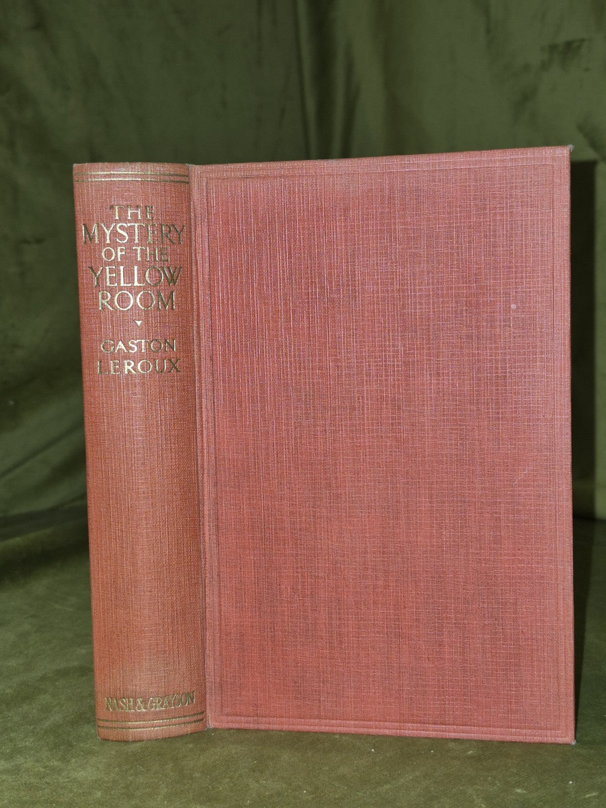 The Mystery of the Yellow Room (c. 1910) Gaston Leroux4
