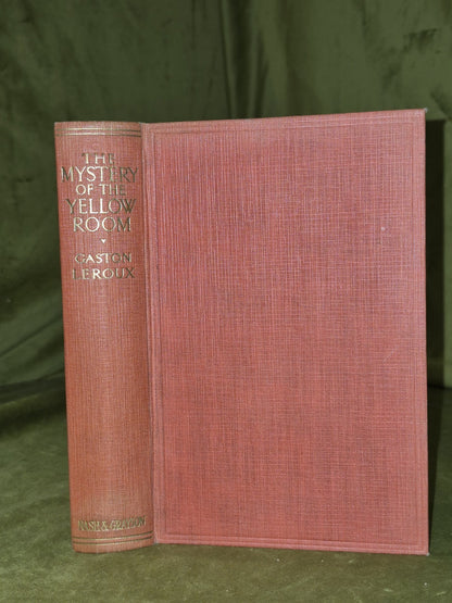 The Mystery of the Yellow Room (c. 1910) Gaston Leroux4