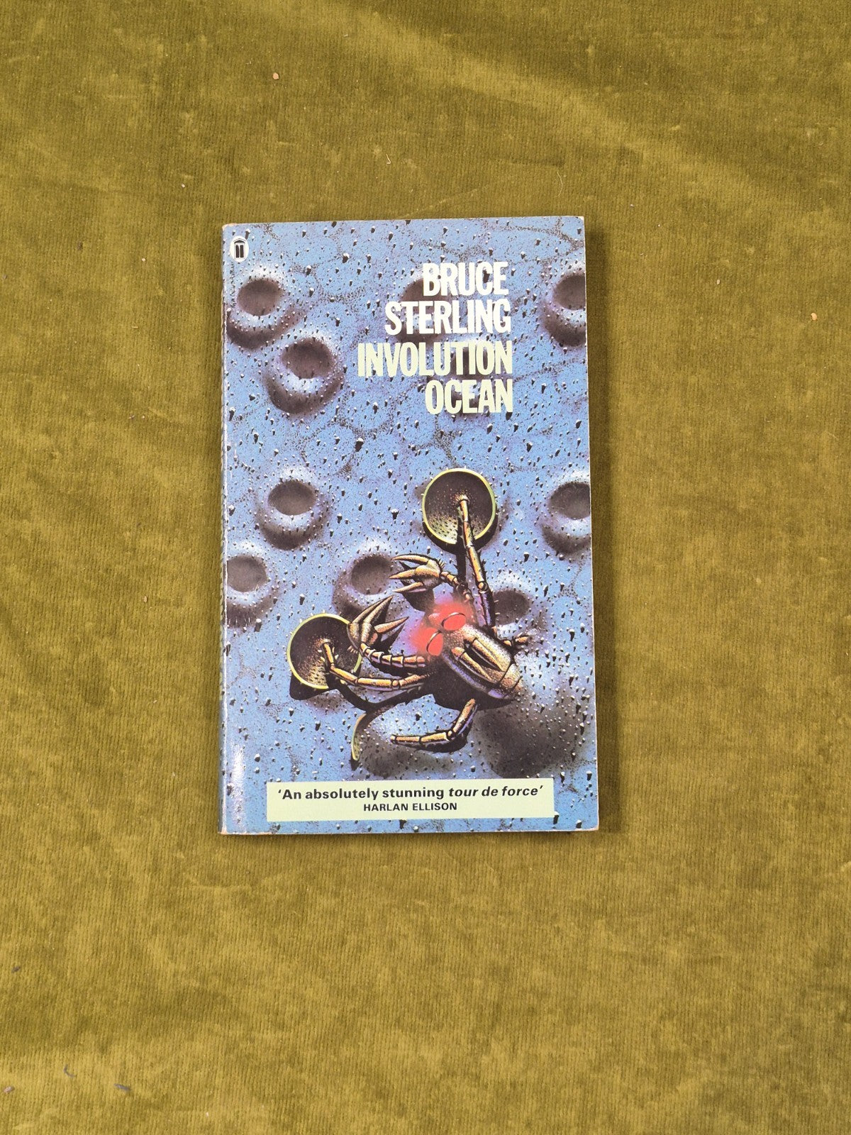 Involution Ocean - Bruce Sterling , New English Library 19800