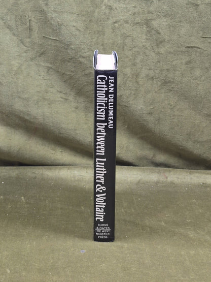 Catholicism Between Luther and Voltaire - Jean Delumeau , Burns & Oates 1977 DJ2