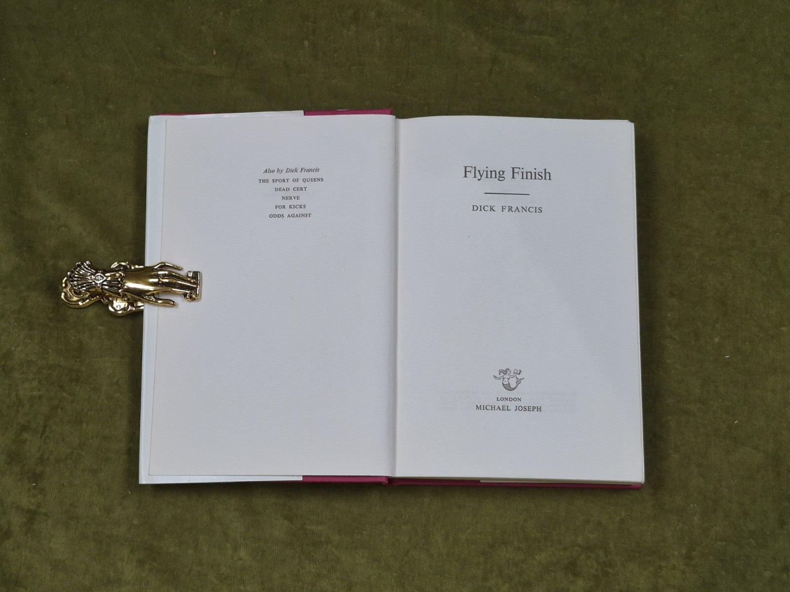 Flying Finish - Dick Francis , Michael Joseph 1st 1966 HB DJ4