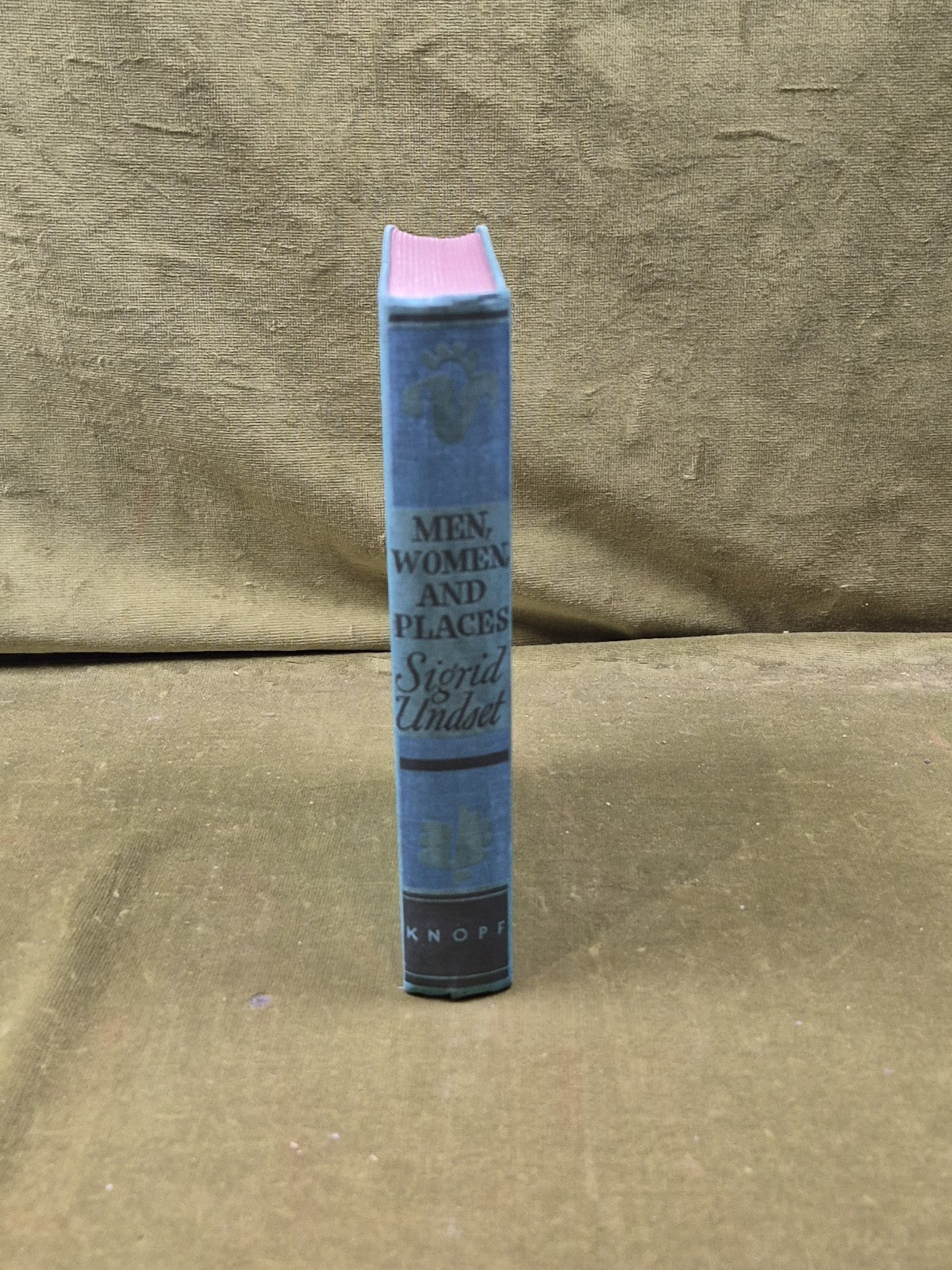 Men Women and Places - Sigrid Undset 1939 First American Edition Knopf3