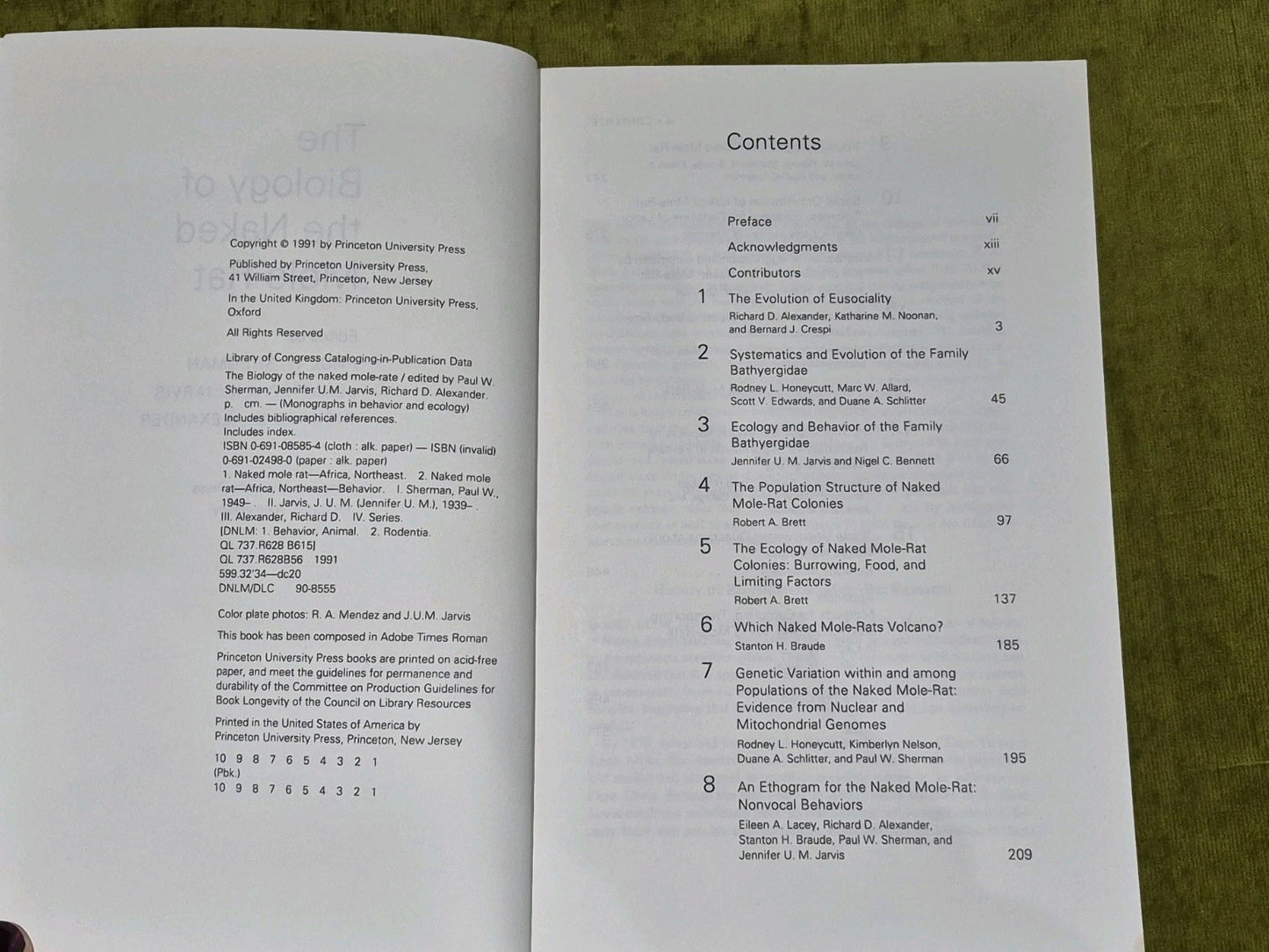 The Biology of the Naked Mole-Rat Paperback Paul W. Sherman4