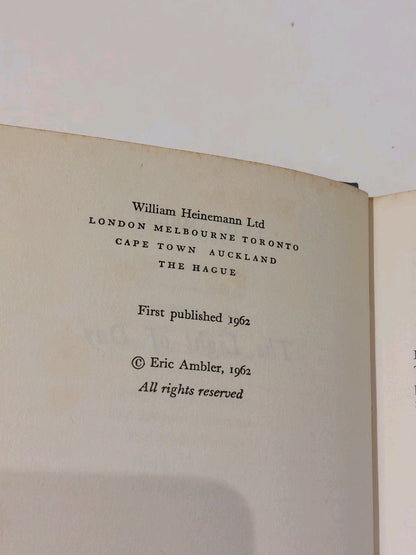 The Light of Day, Eric Ambler, Heinemann HC/DJ 1st Edition (1962) Hb Book7