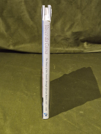 Vasco da Gama by Eric Axelson - Pub: S. Phillips - 1998 - Hardback Book2
