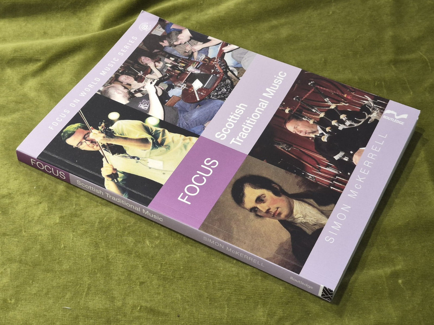 Focus: Scottish Traditional Music (2016) Simon McKerrell Paperback3