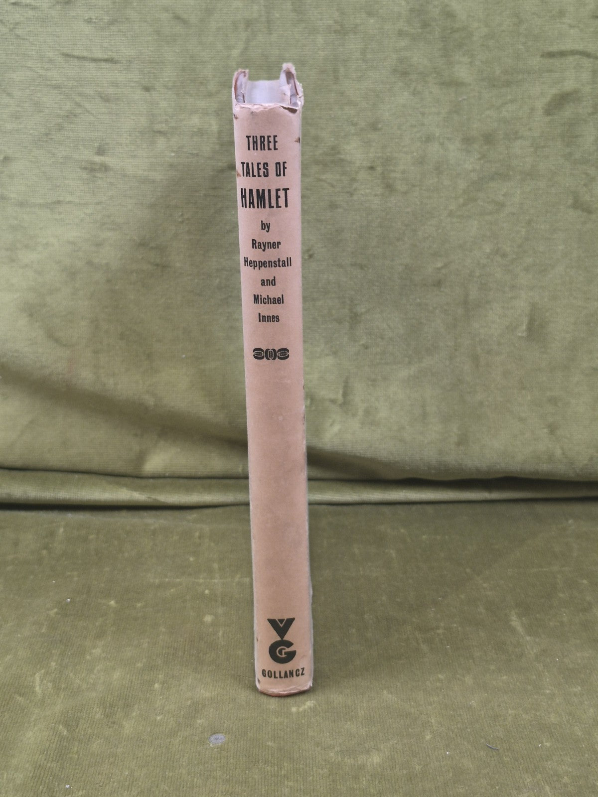 Three Tales of HAMLET - Michael Innes and Rayner Heppenstall, 1950 1st HB DJ2