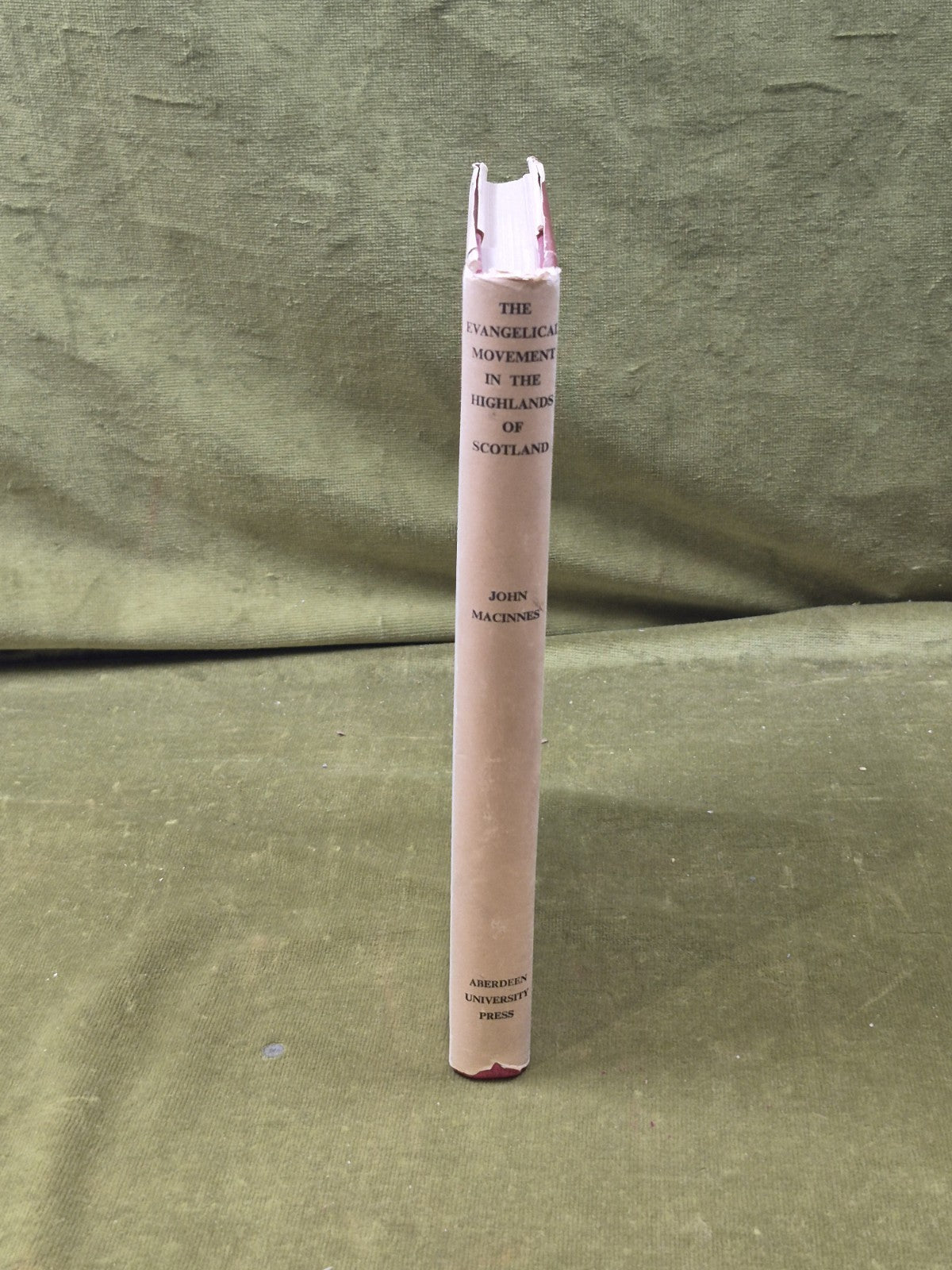 The Evangelical Movement in the Highlands of Scotland - John Macinnes , 19512