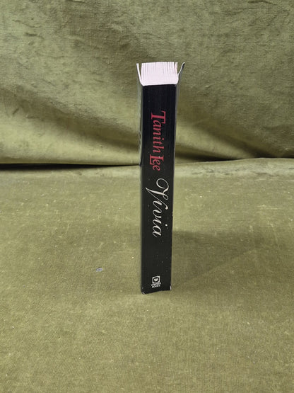Vivia by Tanith Lee Paperback 1997 , Warner Books UK2