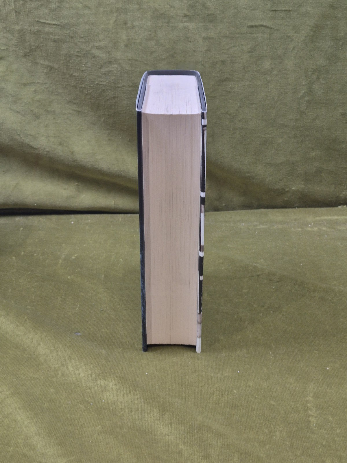 Harry Potter Bloomsbury Adult Edition 1st Ed Box set of Vols 1-6 +  1st Vol 76