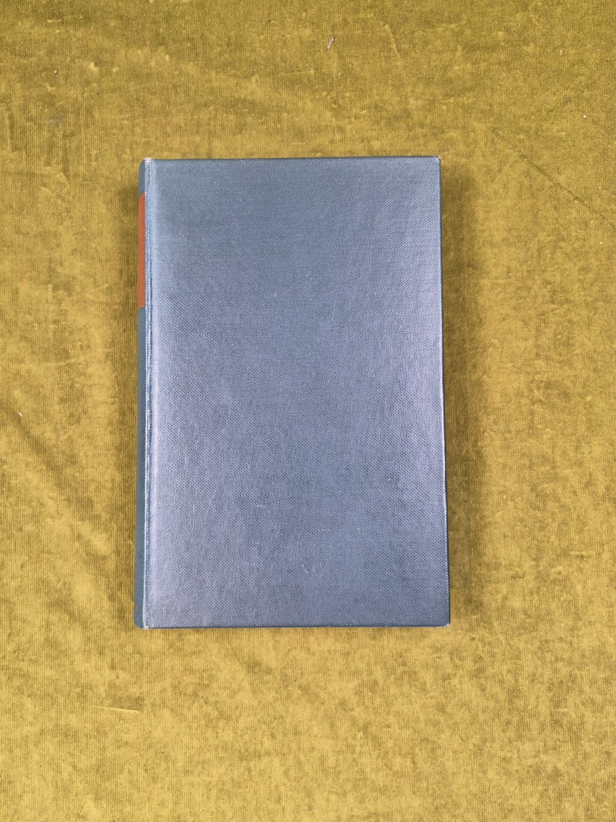 A Bibliography of Robert Burns - J W Egerer , Oliver & Boyd 1965 HB1