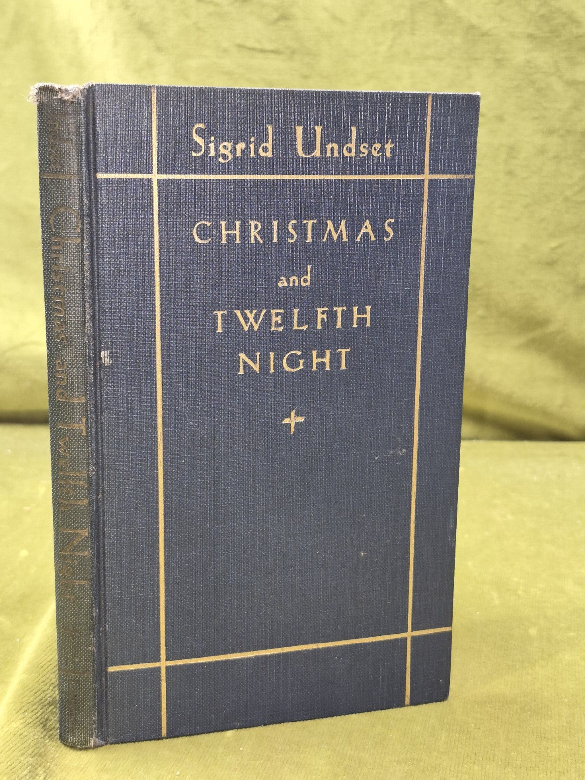 Vintage Christmas and Twelfth Night by Sigrid Undset 1932 First Edition HC VG0