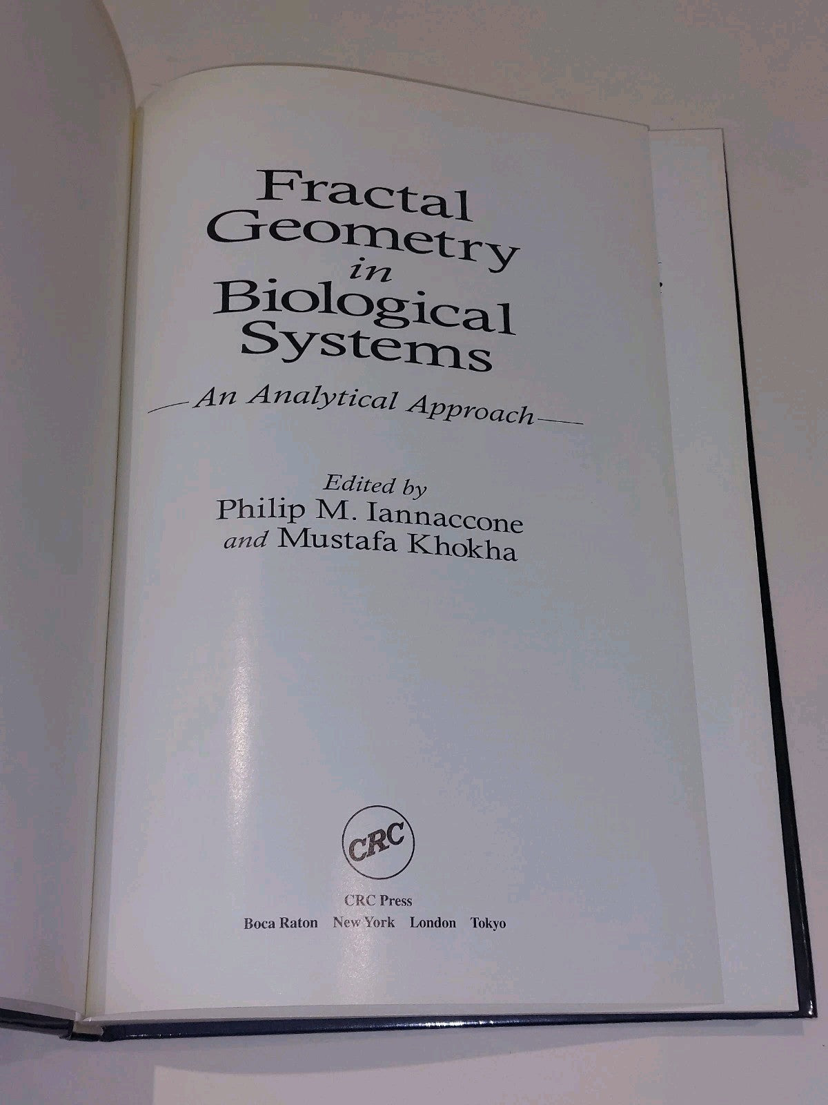 Fractal Geometry in Biological Systems: An Analytical Approach by Iannaccone3