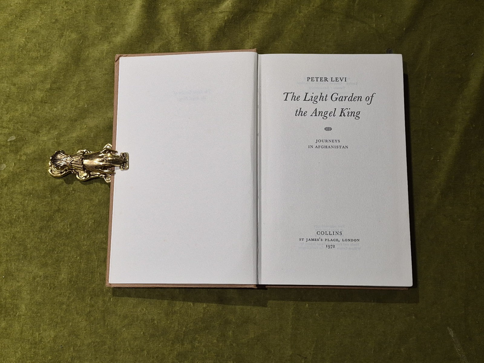 The Light Garden of the Angel King Journeys in Afghanistan - Peter Levi 1972 1st5
