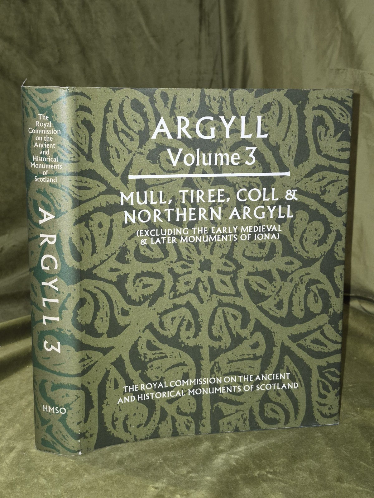 Argyll An Inventory of the Ancient Monuments Volume 3 Mull Tiree Coll Royal Comm0