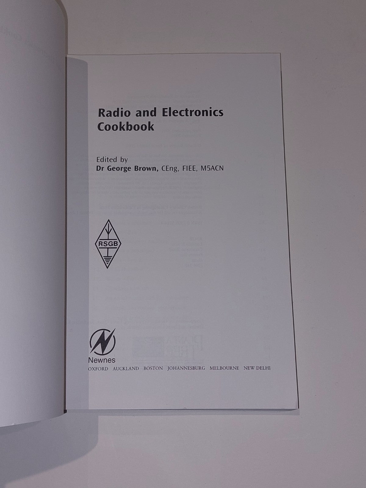 Radio and Electronics Cookbook by George Brown (2000)2