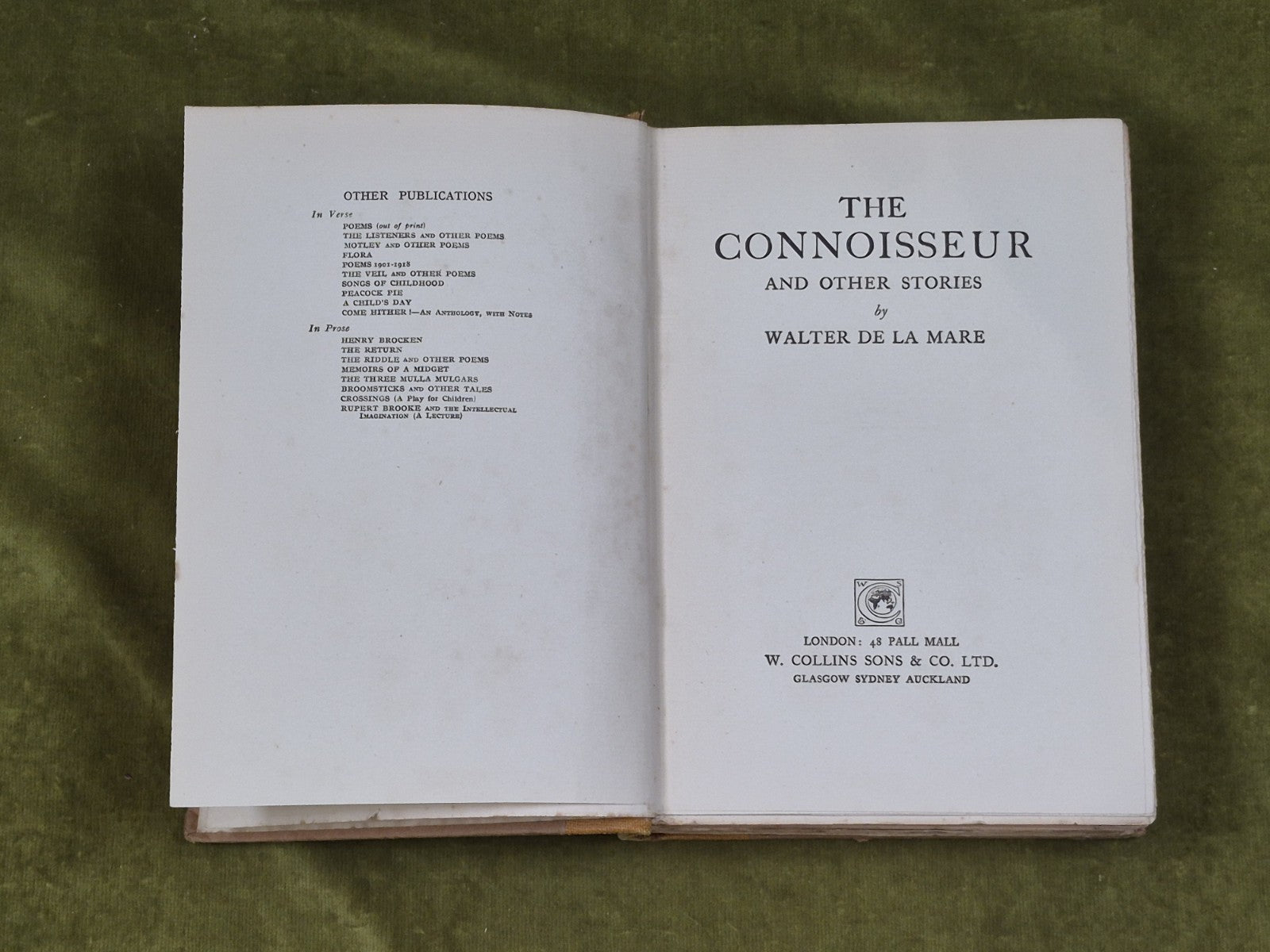 1926 The Connoisseur and Other Stories by Walter de la Mare Collins 19264