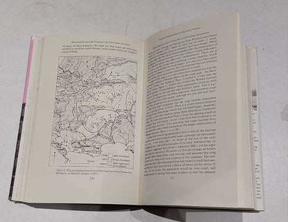 Approaches to Social Archaeology (1984) By Colin Renfrew Hb Book7