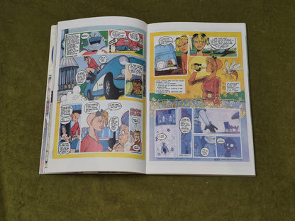 Hewlett & Martin's TANK GIRL 2, rare 1995 Graphic Novel By Penguin4