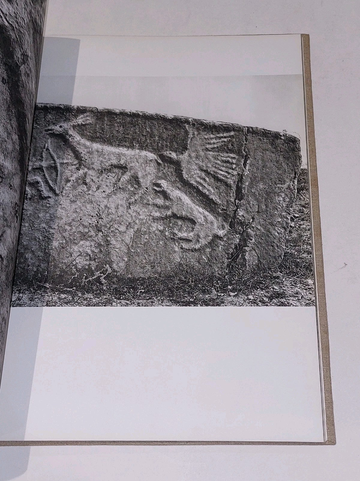 The Bogomils By Alojz Benac & Oto Merin [Thames & Hudson] 1962 Hb Book4