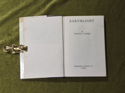 Earthlight - Arthur C Clarke - 1955 1st Ed. Hardback5