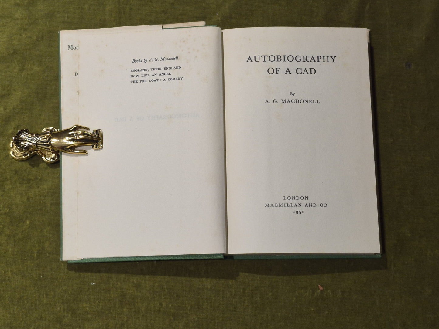 Autobiography of a Cad - A.G. Macdonell , Macmillan Modern Fiction Library 19515