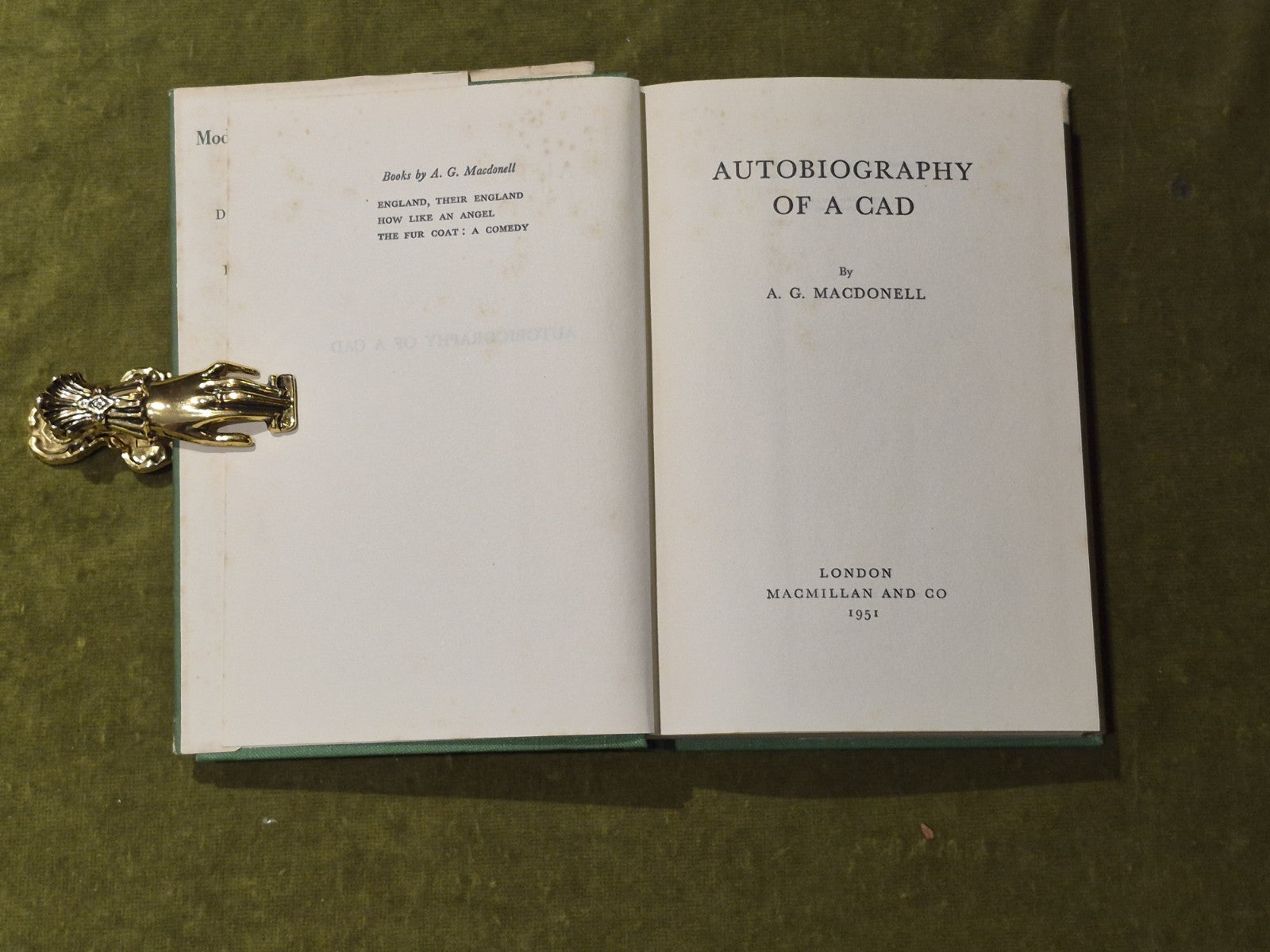 Autobiography of a Cad - A.G. Macdonell , Macmillan Modern Fiction Library 19515