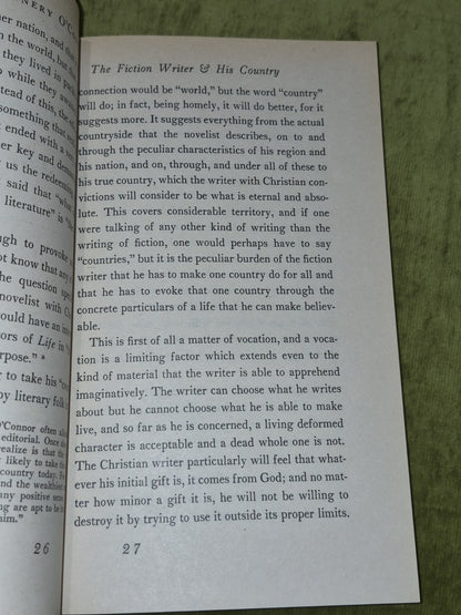 Mystery and Manners Occasional Prose by Flannery O'Connor (1984)7