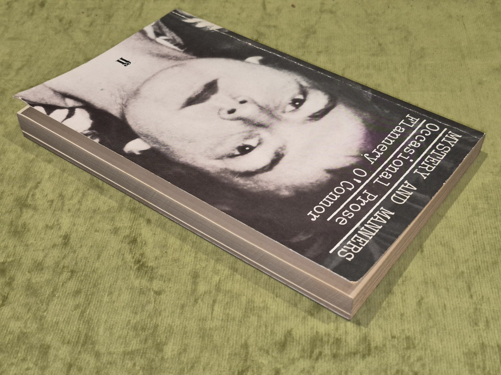 Mystery and Manners Occasional Prose by Flannery O'Connor (1984)3