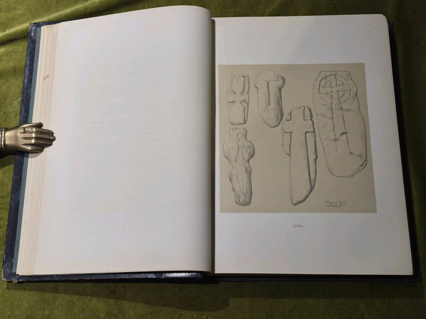 Archaeologia Scotica - Sculptured Monuments of Iona & the West Highlands  18815