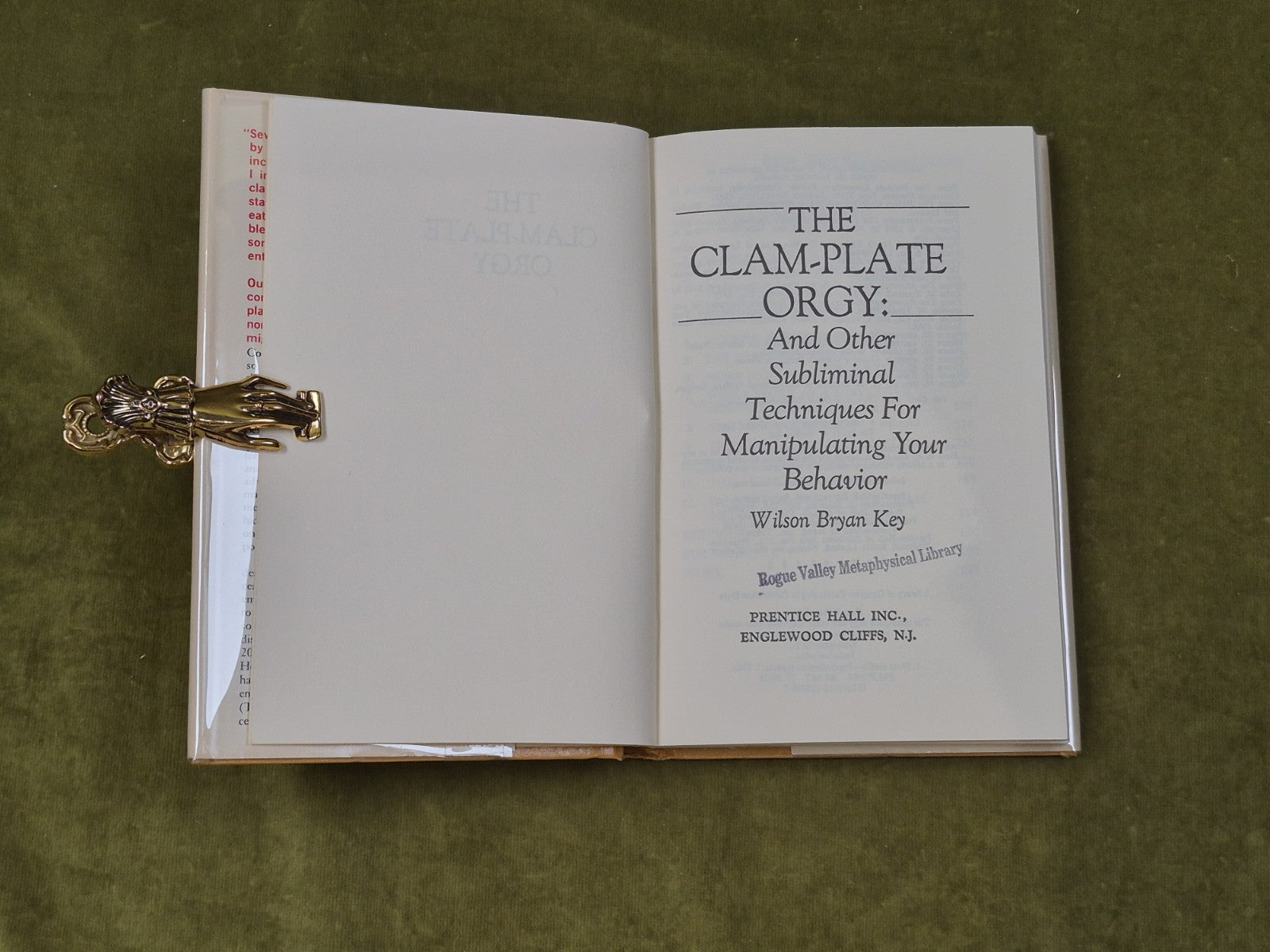 The Clam-Plate Orgy - Wilson Bryan Key , Prentice Halll 1980 1st/2nd 1980 Ex Lib4
