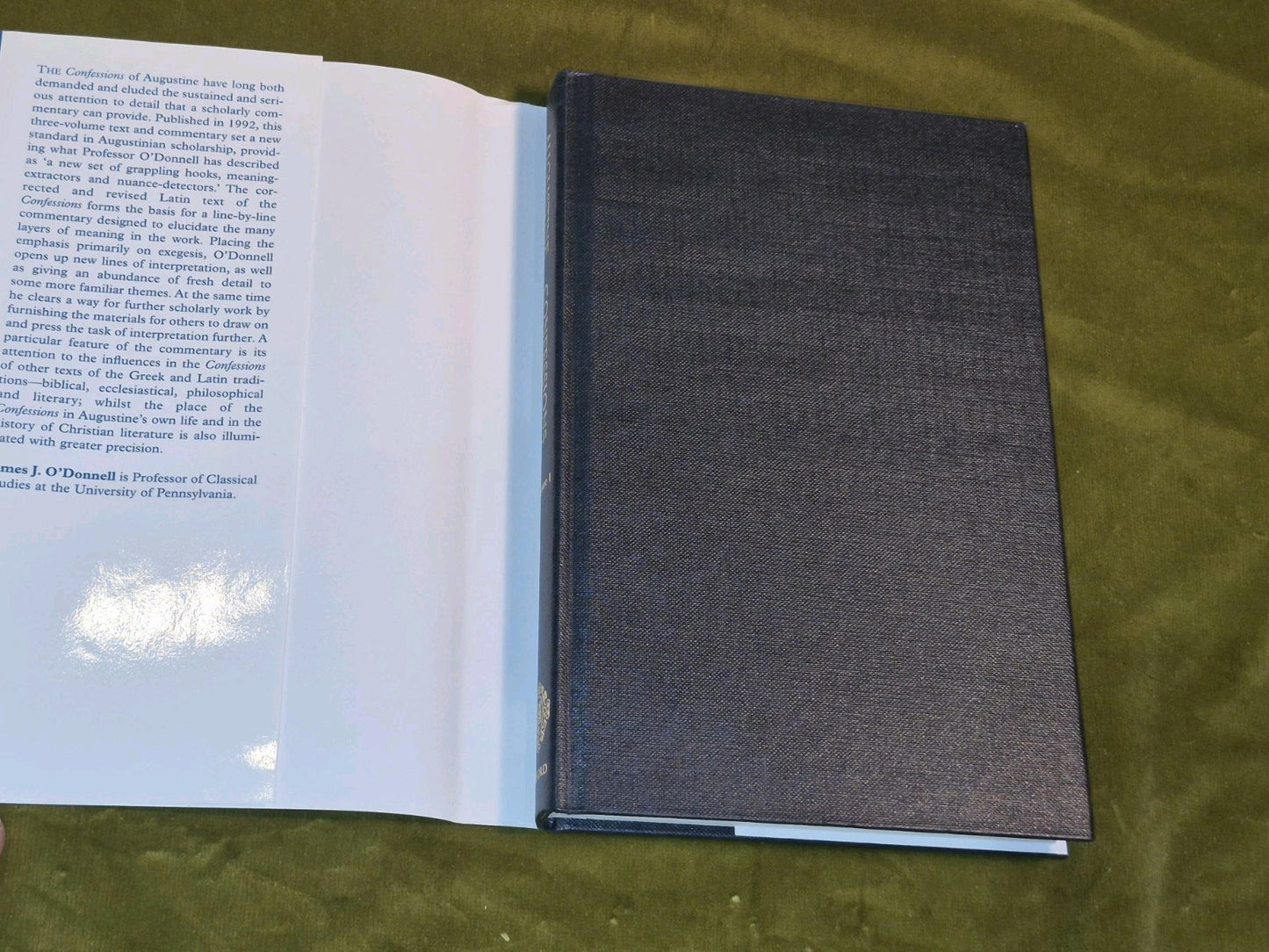 Augustine : Confessions – J. O’Donnell - Oxford Uni Press - 2000 [3 volume set]3