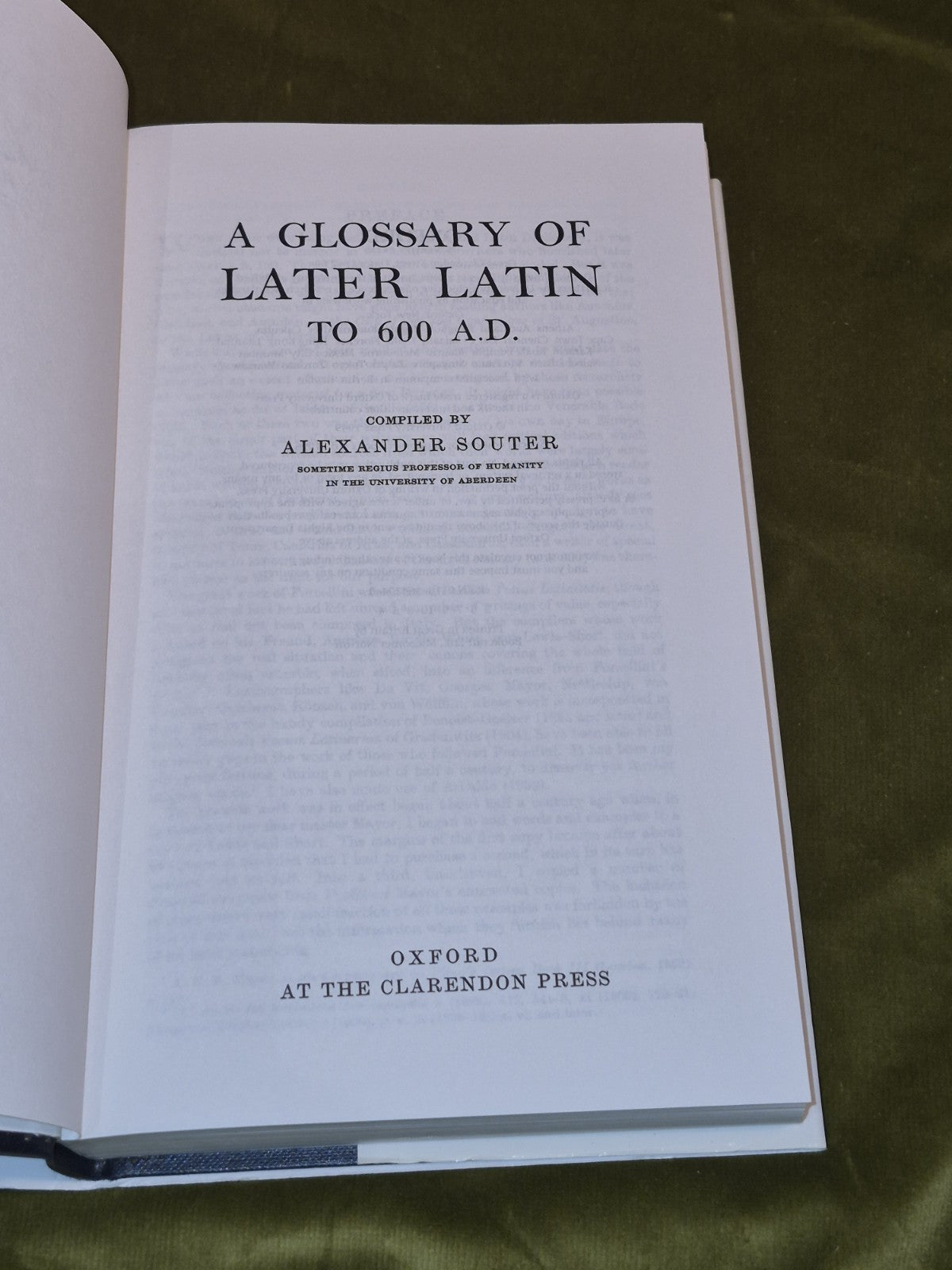 Glossary of Later Latin to 600 AD - Alexander Souter - Oxford Press - 1996 Hb/Dj4