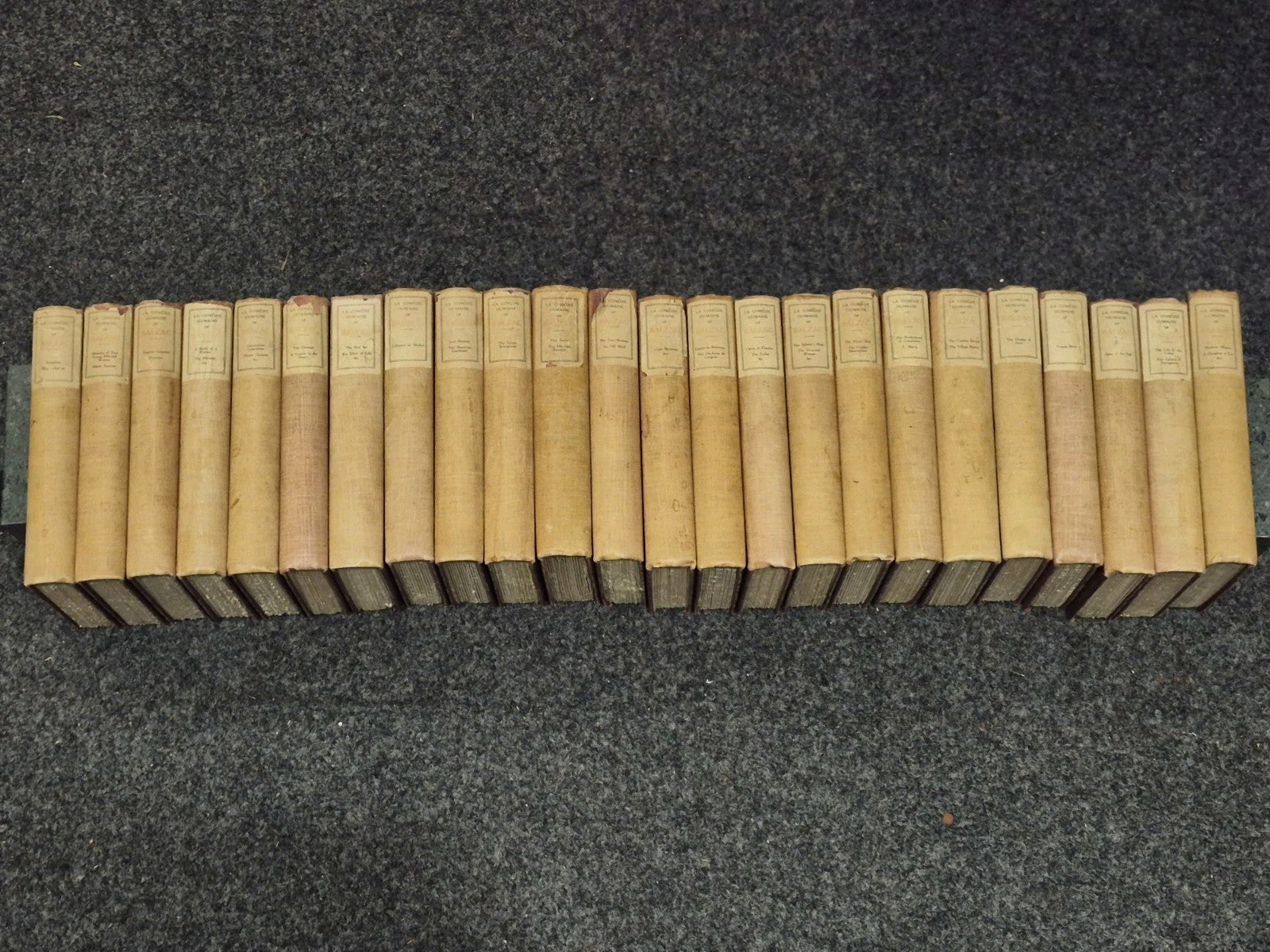 La Comédie Humaine of Honoré de BALZAC - 24 volumes - Athenaeum Press0