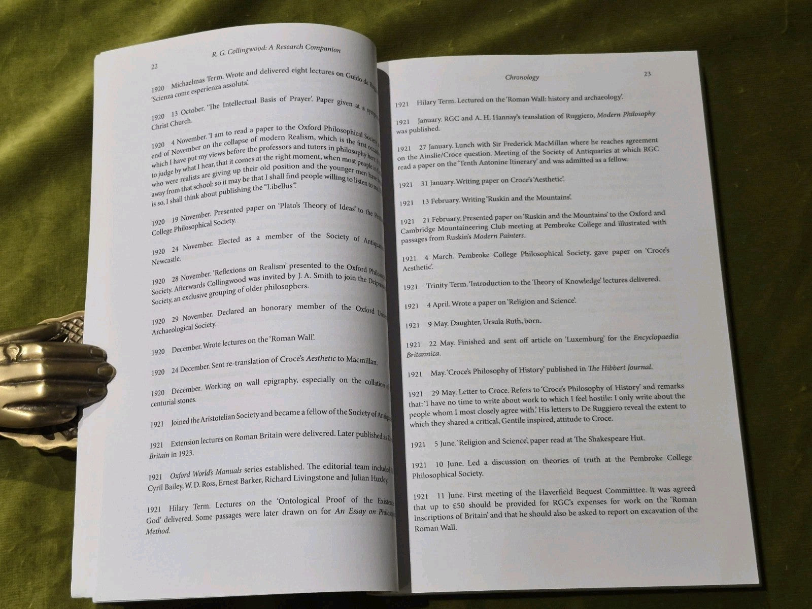 R.G. COLLINGWOOD : A RESEARCH COMPANION.5