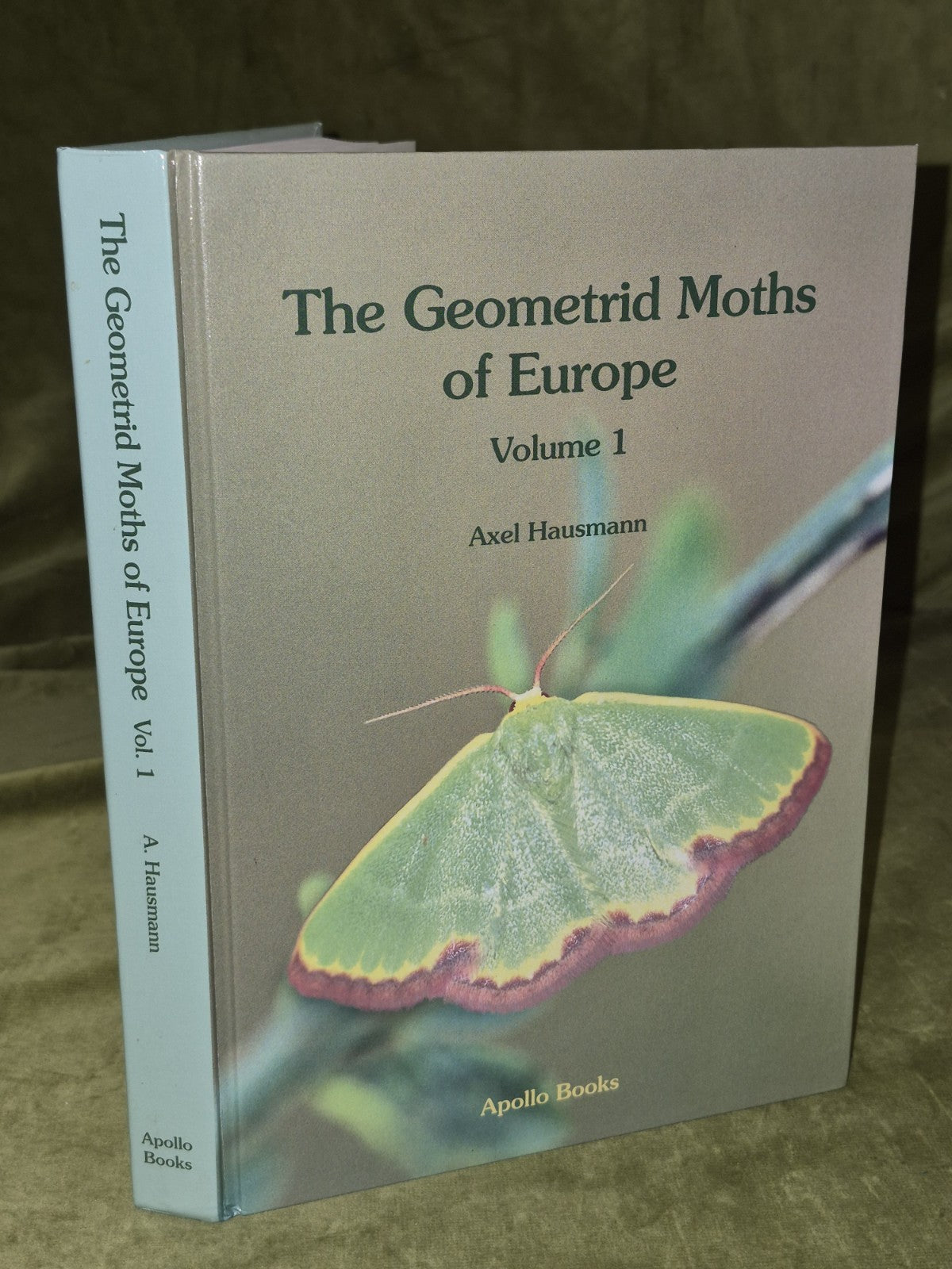The Geometrid Moths Of Europe 20010