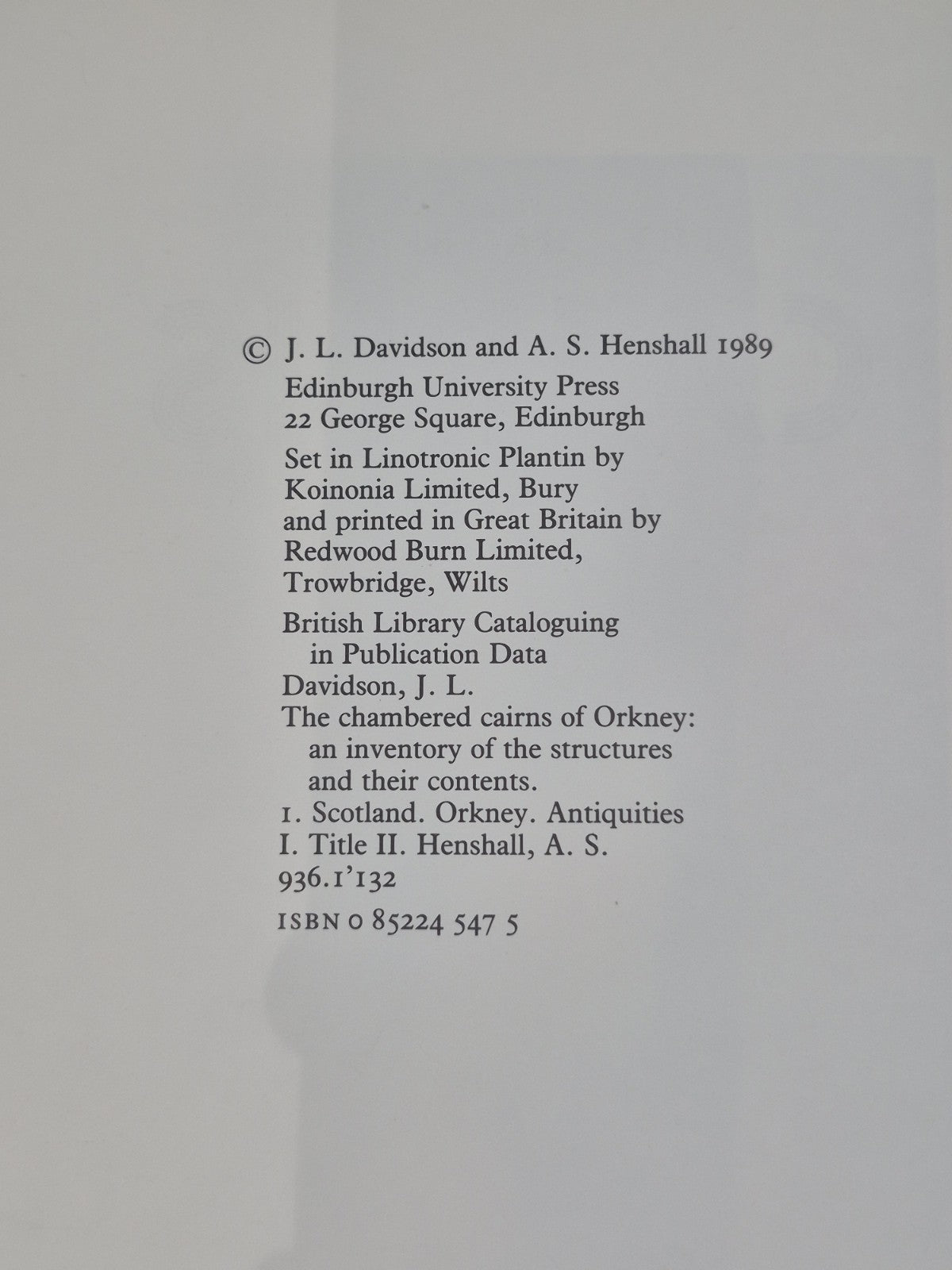 Chambered Cairns of Orkney J L Davidson A S Henshall4