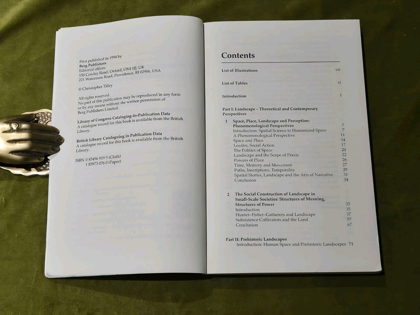 A Phenomenology of Landscape by Christopher Tilley (UK Trade Paperback, 1994)6