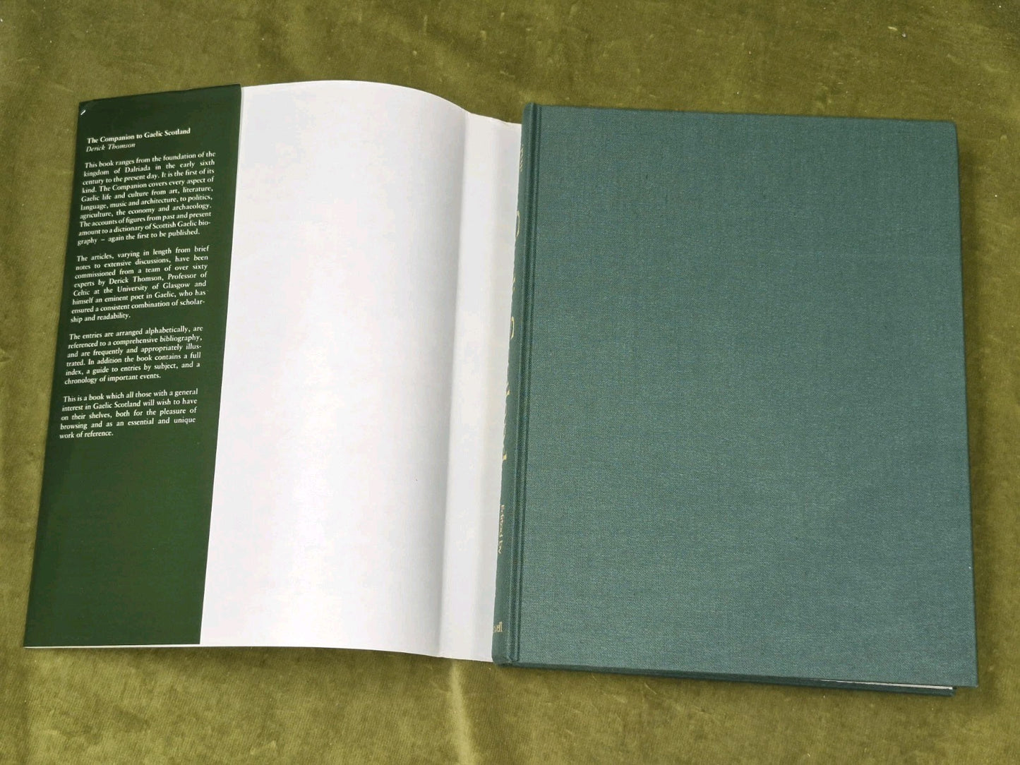 The Companion To Gaelic Scotland 1983 Derick S Thomson Scottish Arts Council2