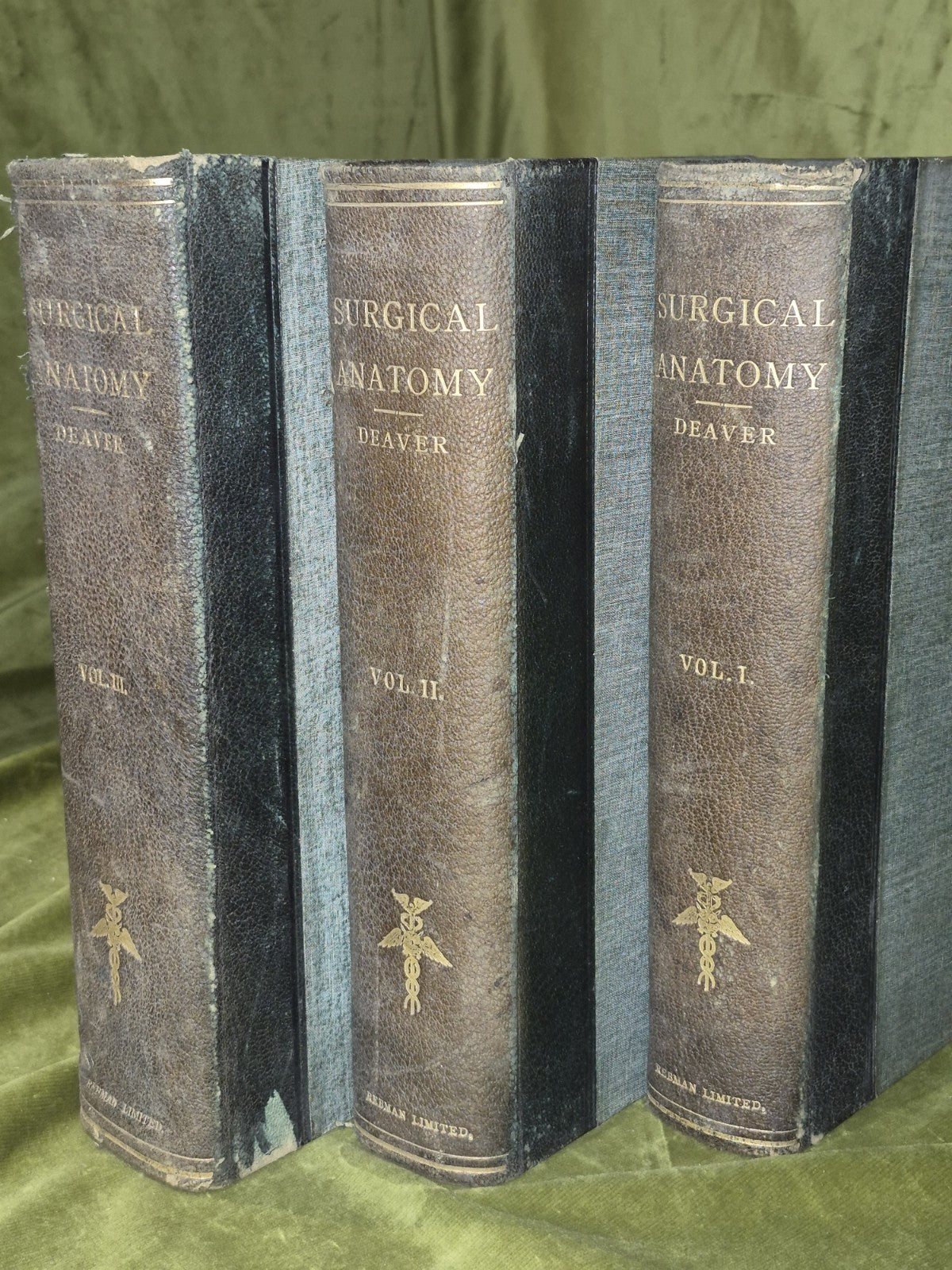Surgical Anatomy Vols. 1 to 3, (1901-1903) John B. Deaver. London: Rebman2