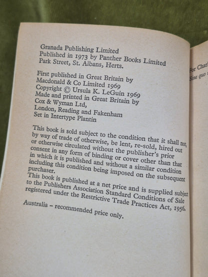 The Left Hand of Darkness Ursula K LeGuin 1973 First UK Edition Paperback 4