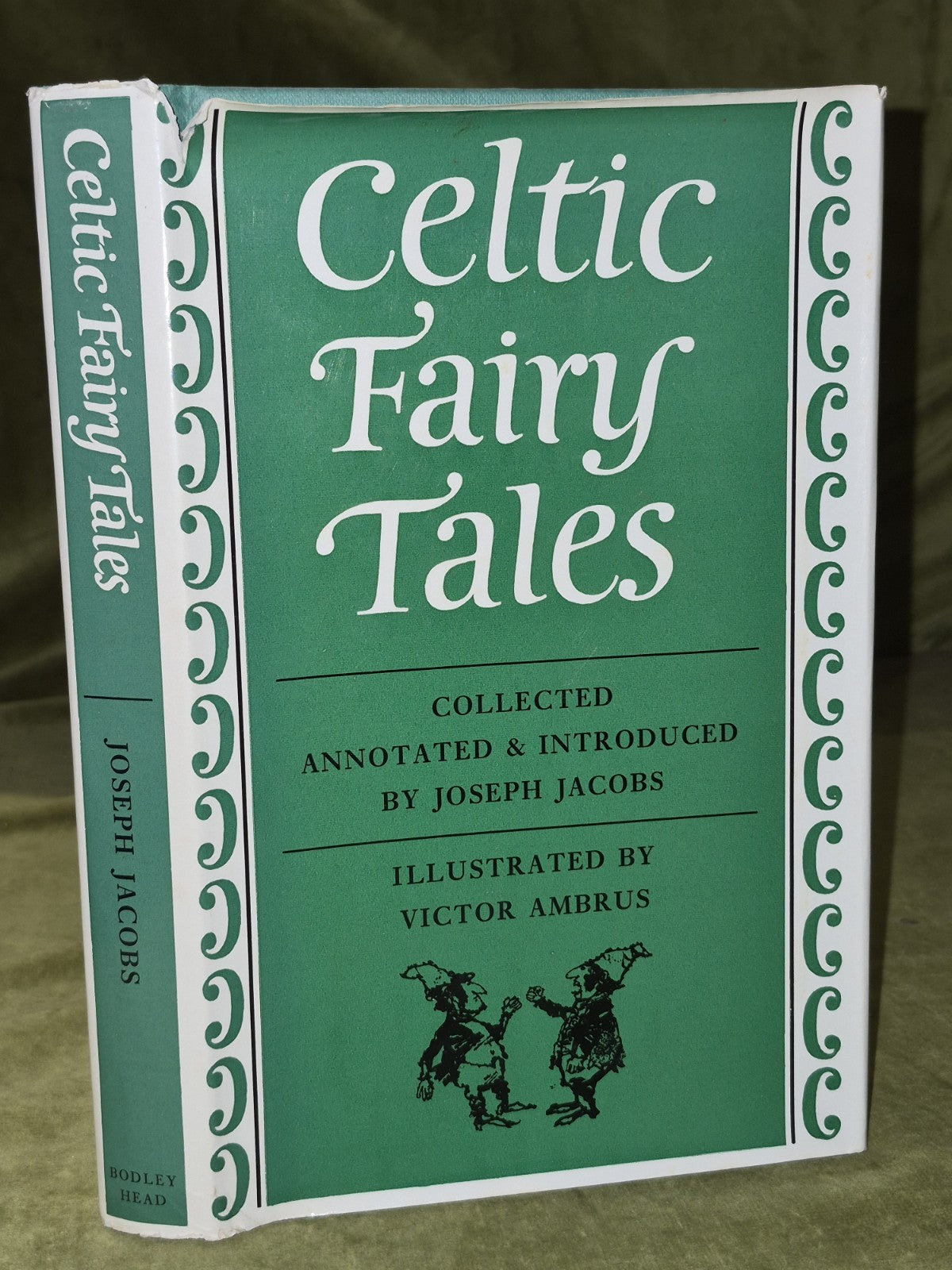 Celtic Fairy Tales Joseph Jacobs Bodley Head 1970 Victor Ambrus0