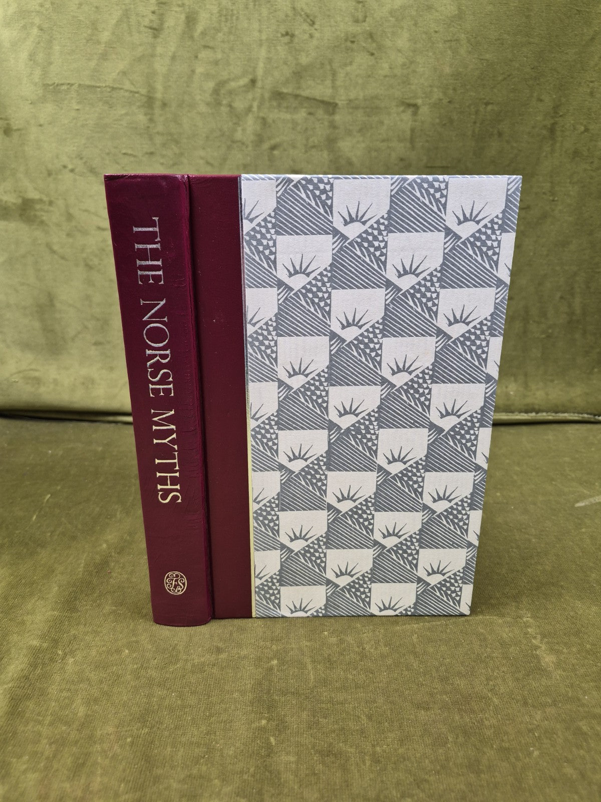 The Norse Myths by Kevin Crossley-Holland 1989 Folio Society2