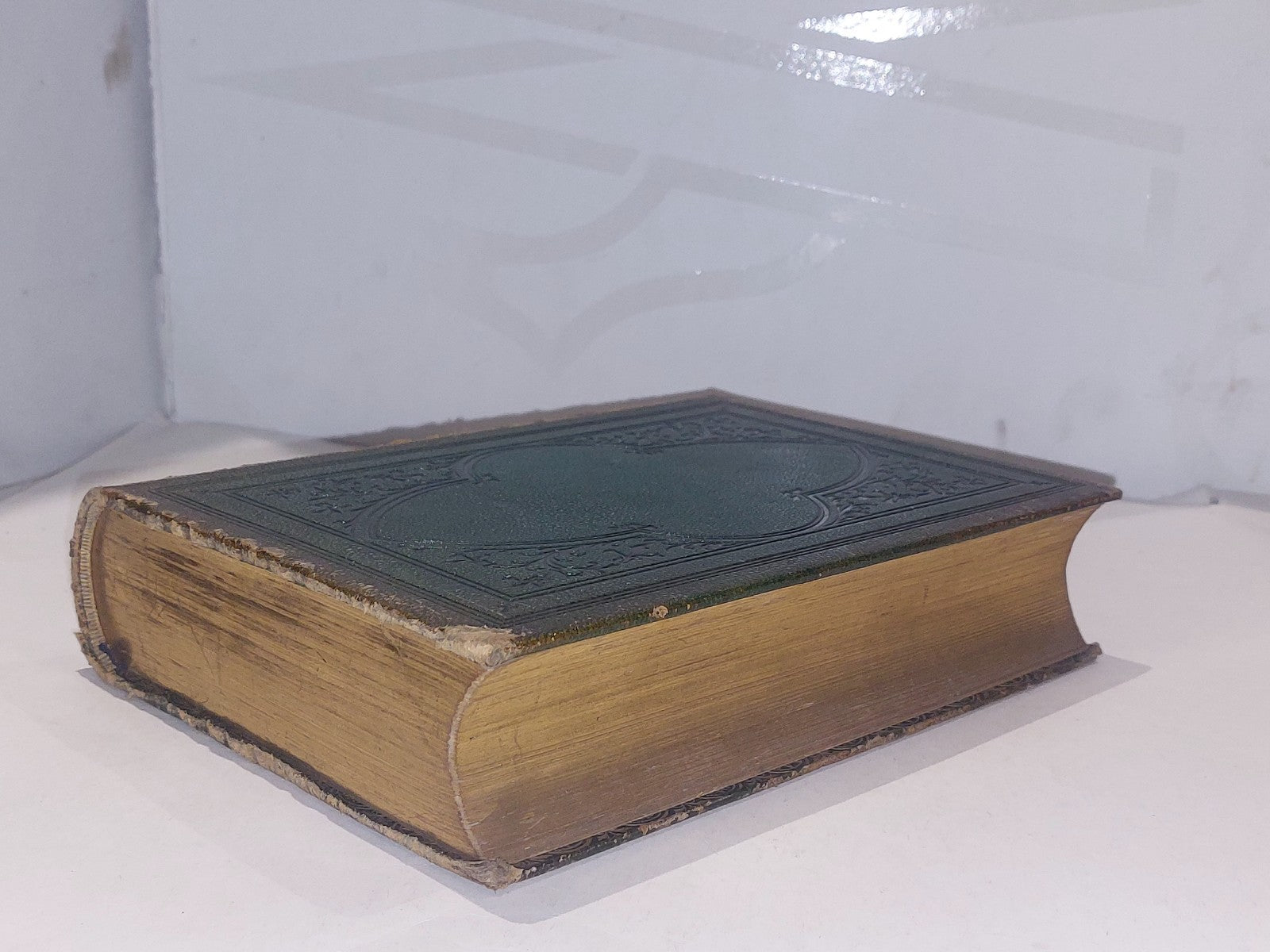 Many Thoughts Of Many Minds By Henry Southgate   Antique Leather Bound 18744