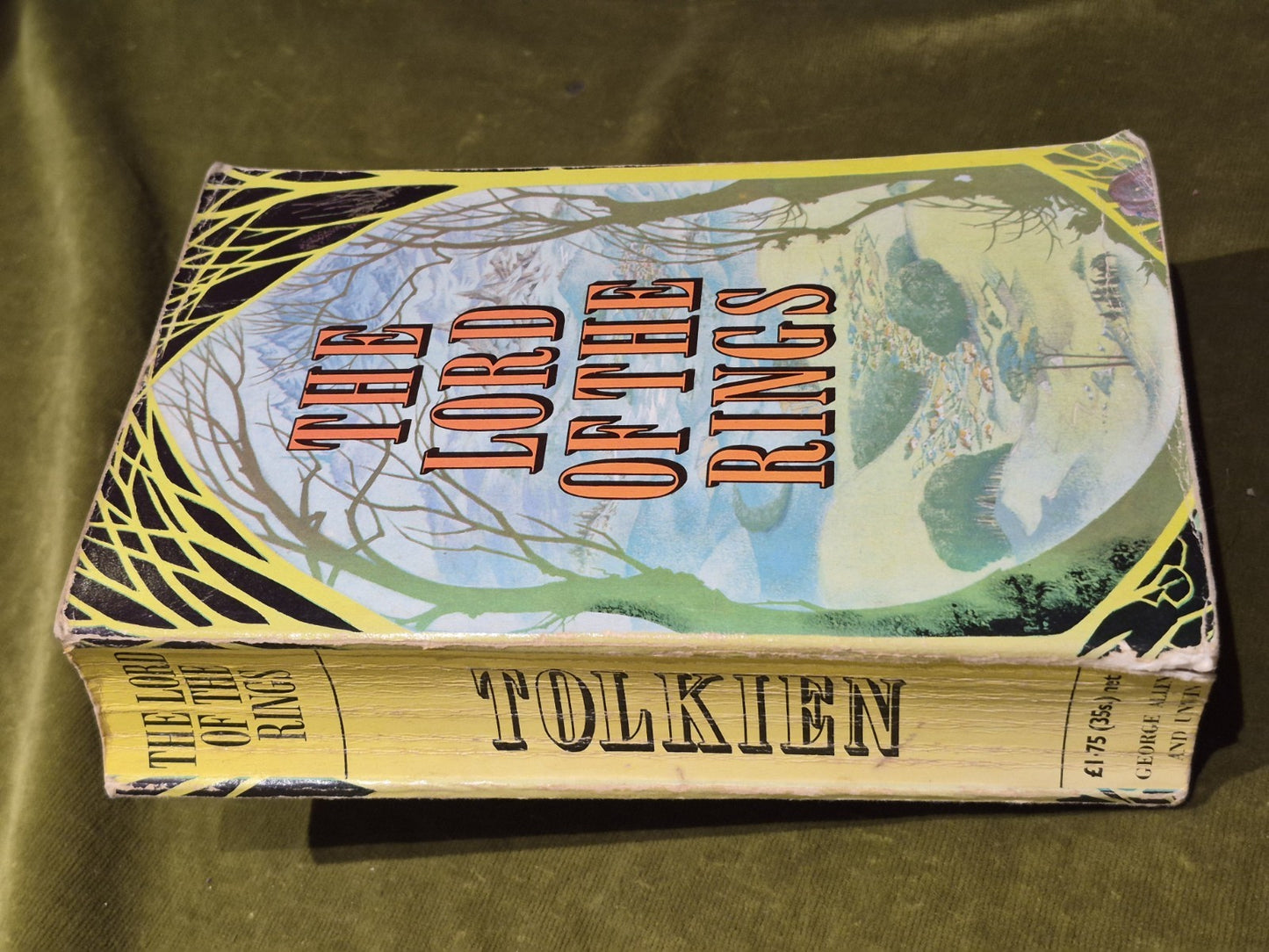 The Lord of the Rings Trilogy Tolkien 1971 Seventh Impression Paperback1