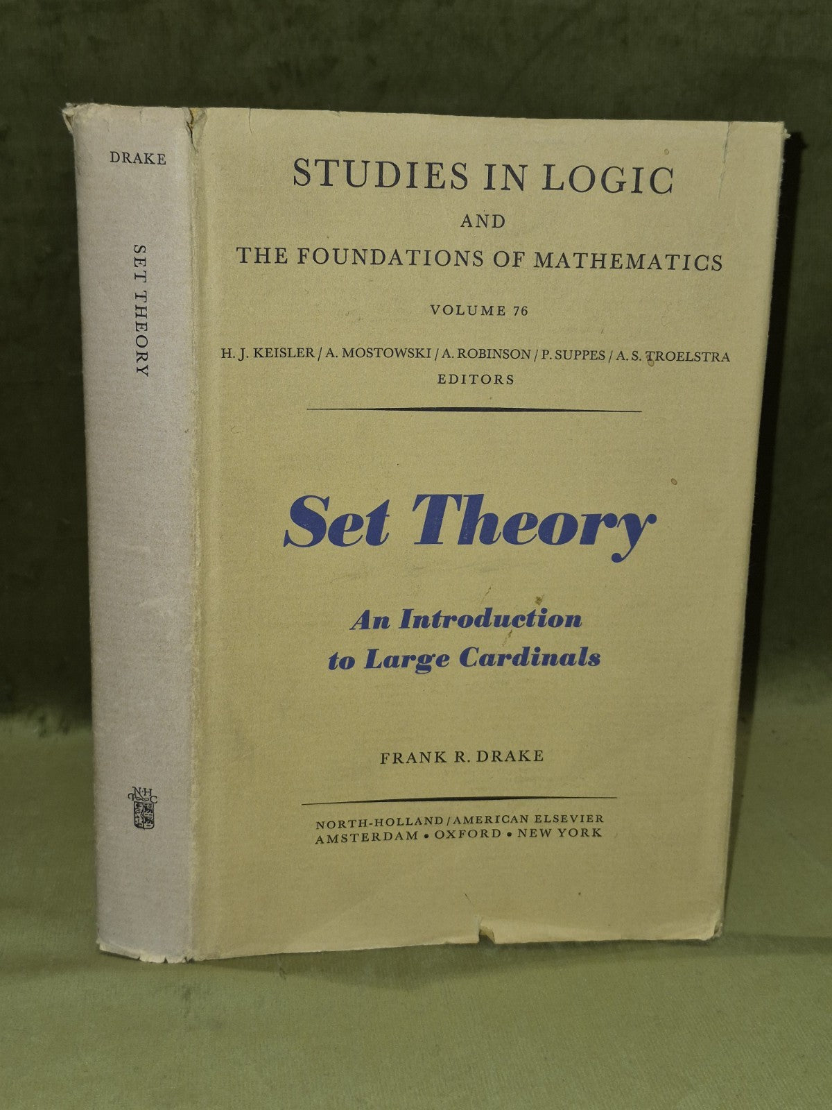 Set Theory - Introduction To Large Cardinals - Frank Drake - Studies In Logic0