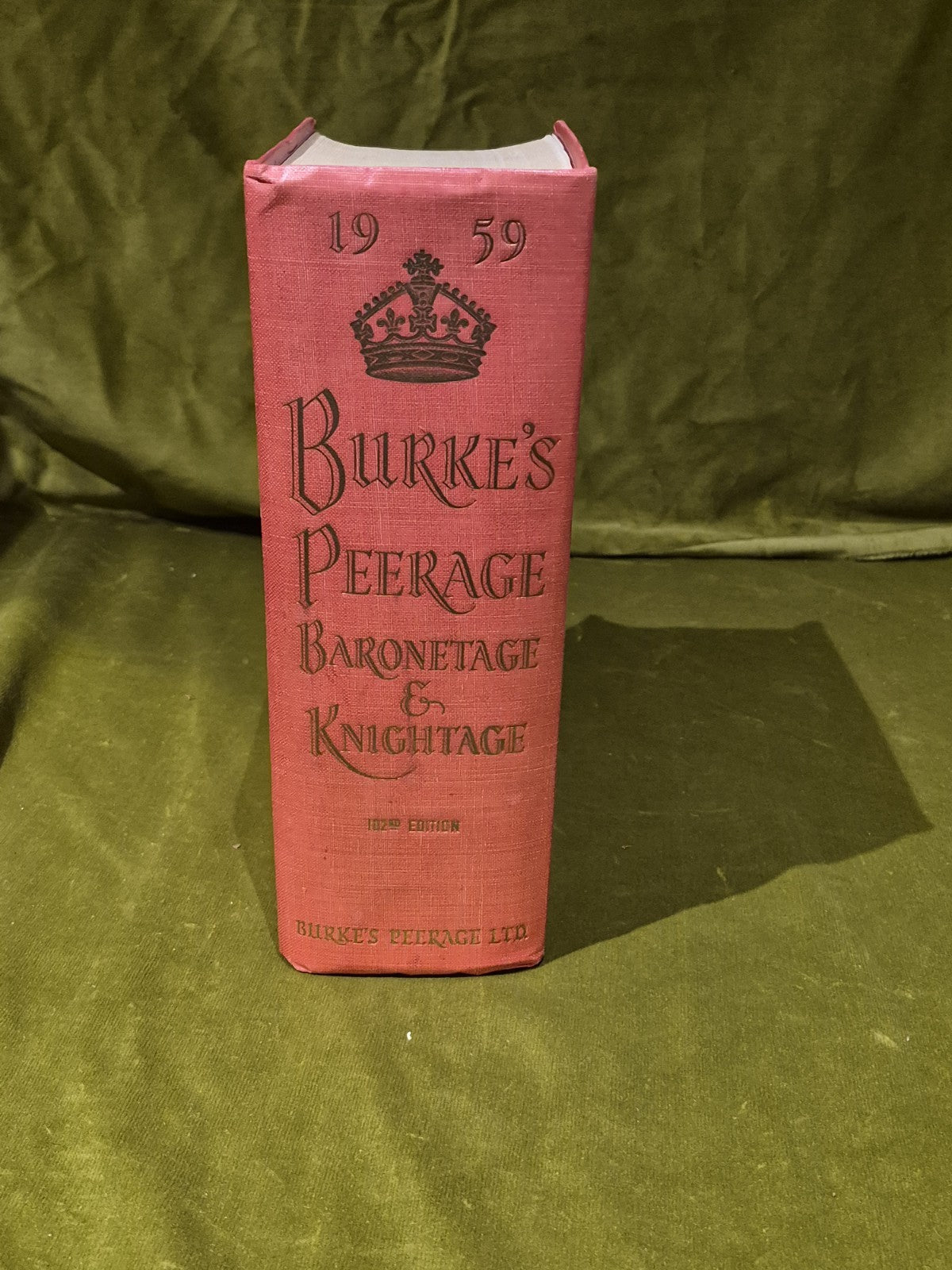 Burke's Peerage, Baronetage and Knightage 102nd edition 19543