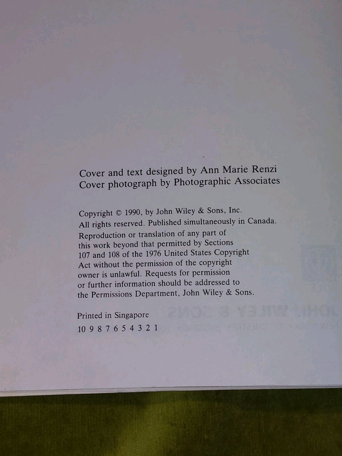 Applied CalculusJohn C. Hegarty (1990)4